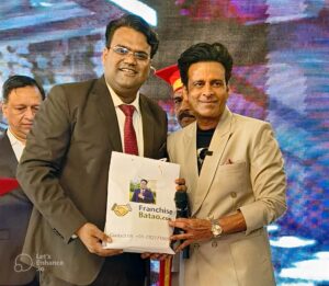 manoj bajpaee at franchise batao business icon awards 2023