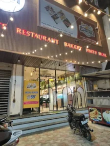 unique multicuisine restaurant